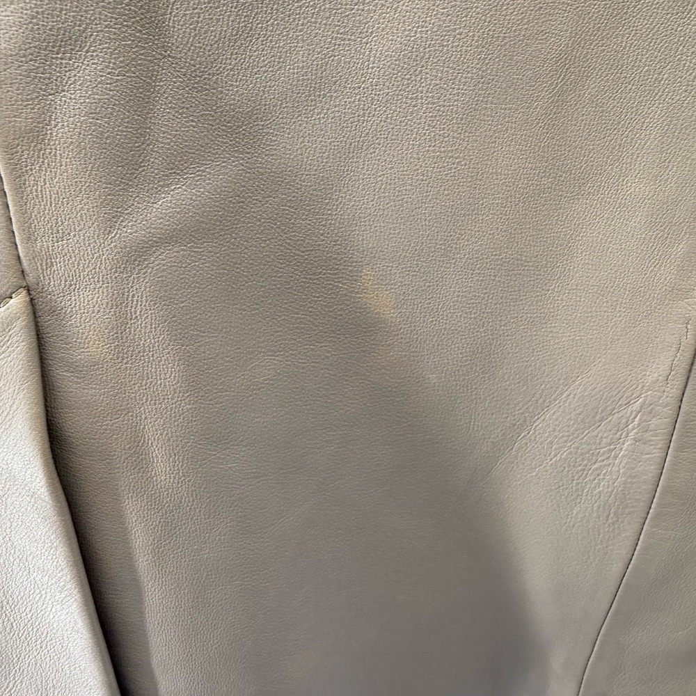 Massimo Dutti Women's Beige Leather Blazer - Picture 4 of 5